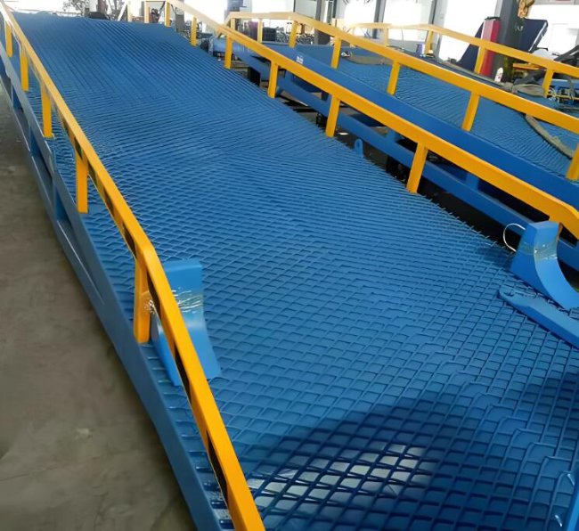 和平镇移动式液压登车桥