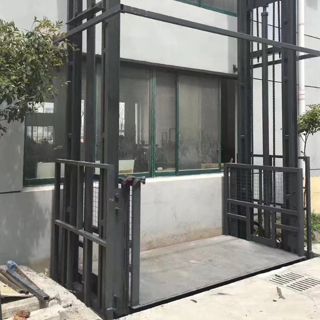 和平镇5吨室外升降货梯